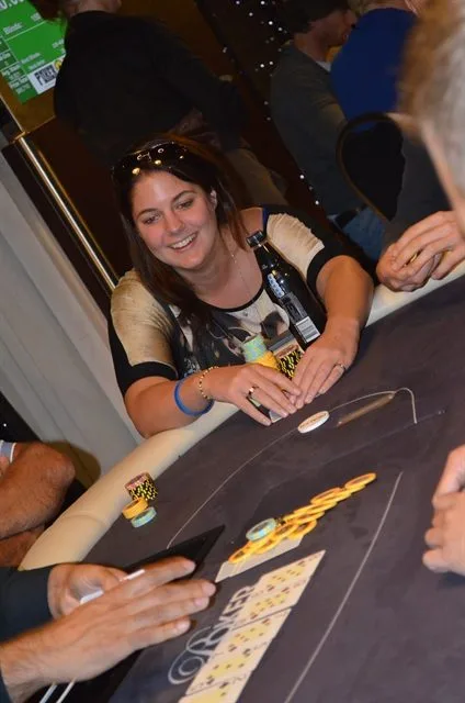 © 2026 Pokercity | Ryanne van der Wiele | 2013/10 - Breda Series of Poker - 600 EU Deepstack Ryanne van der Wiele | 2013/10 - Breda Series of Poker - 600 EU Deepstack