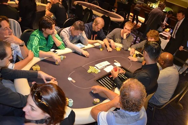 Het Valkenburgpark | 2013/10 - Breda Series of Poker - 600 EU Deepstack