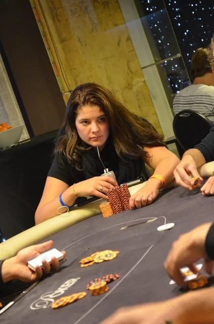 © 2026 Pokercity | Ryanne van der Wiele | 2013/10 - Breda Series of Poker - 1.000 EU Main Event Ryanne van der Wiele | 2013/10 - Breda Series of Poker - 1.000 EU Main Event