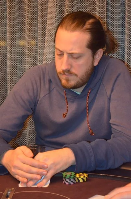 Steve O'Dwyer | 2013/11 - Master Classics of Poker - 1500 eu NLHE re-entry
