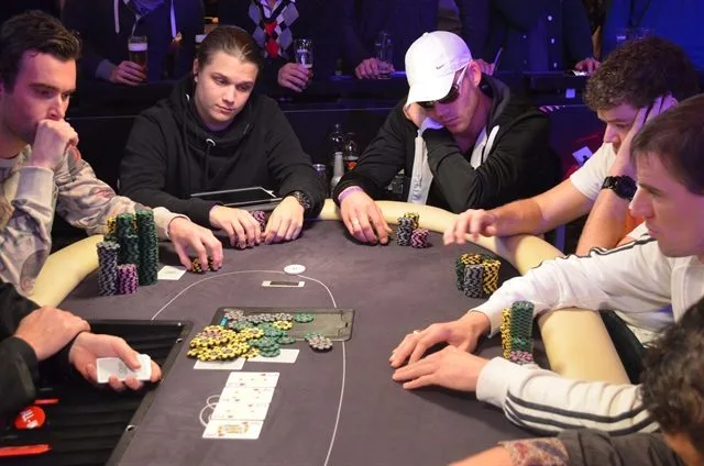 Vos, Berende, Peters | 2013/11 - Master Classics of Poker - 4.000 eu Main Event
