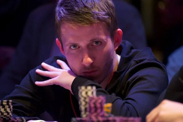 NULL | 2013/11 - Master Classics of Poker - 4.000 eu Main Event
