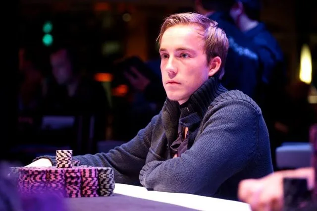 © 2026 Pokercity | Luuk Gieles | 2013/11 - Master Classics of Poker - 4.000 eu Main Event Luuk Gieles | 2013/11 - Master Classics of Poker - 4.000 eu Main Event