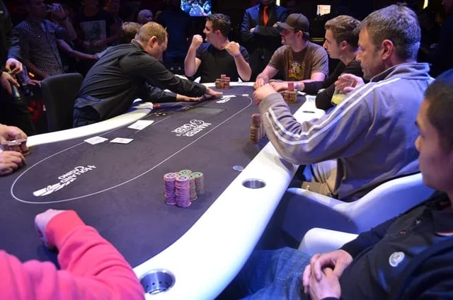 Finaletafel | 2013/11 - Master Classics of Poker - 1.000 eu Speed