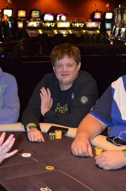 © 2026 Pokercity | Hanz de Vries | 2013/11 - Venlo Series of Poker - 400 eu NLHE Freeze Out Hanz de Vries | 2013/11 - Venlo Series of Poker - 400 eu NLHE Freeze Out