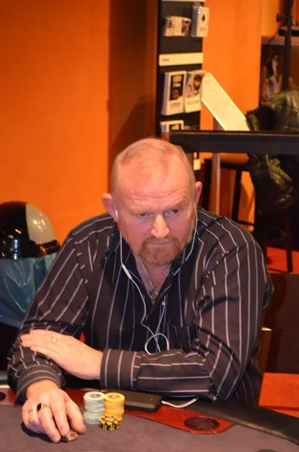 Johnny Cash | 2013/11 - Venlo Series of Poker - 400 eu NLHE Freeze Out