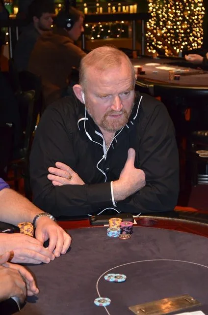 Johnny Cash | 2013/11 - Venlo Series of Poker - 700 eu NLHE Deepstack Main Event