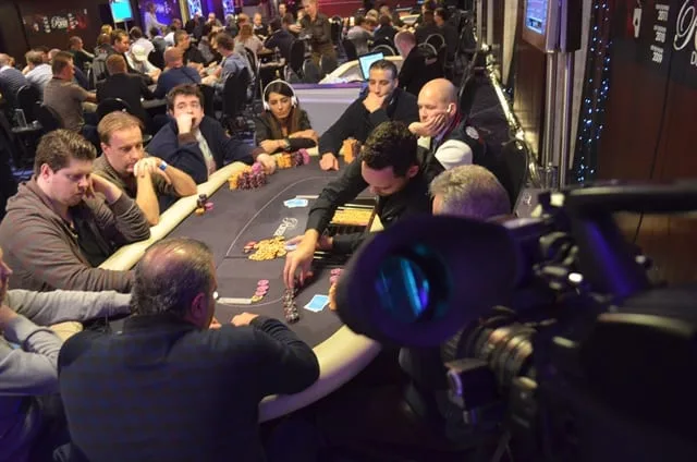 Outer table | 2013/12 - Dutch Open - 1.500 eu Dutch Open Main Event