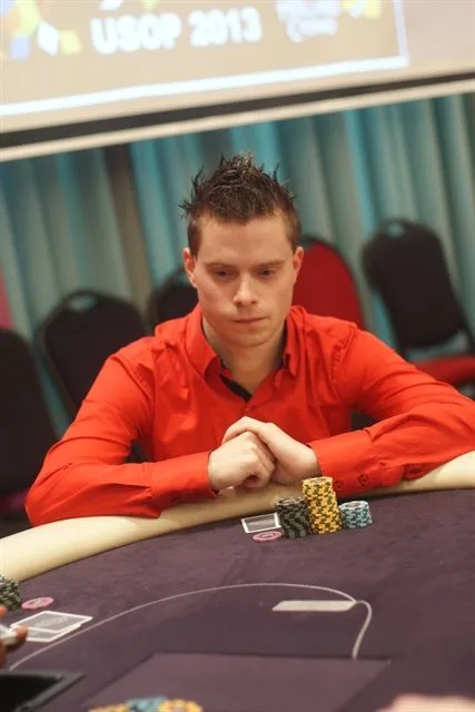 Robert Mondelaars | 2013/01 - Utrecht Series of Poker - 2000 eu Main Event