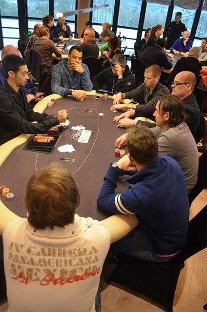 NULL | 2013/12 - Valkenburg Series of Poker - 700 EU NL HE FO Main Event