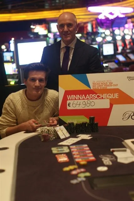 Michiel Brosky wint! | 2013/01 - Utrecht Series of Poker - 2000 eu Main Event