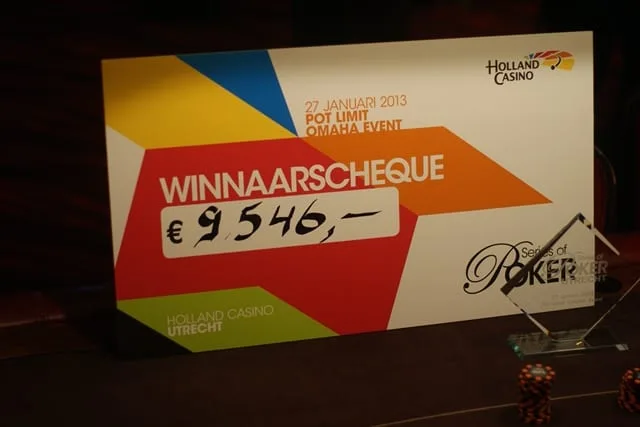 De cheque van de PLO | 2013/01 - Utrecht Series of Poker - 200 eu PL Omaha