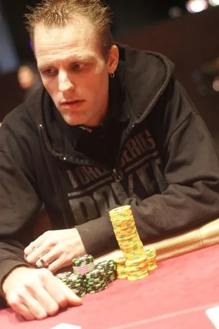 Marco van Turenhout | 2013/02 - Rotterdam Series of Poker - 300 eu NLHE FO