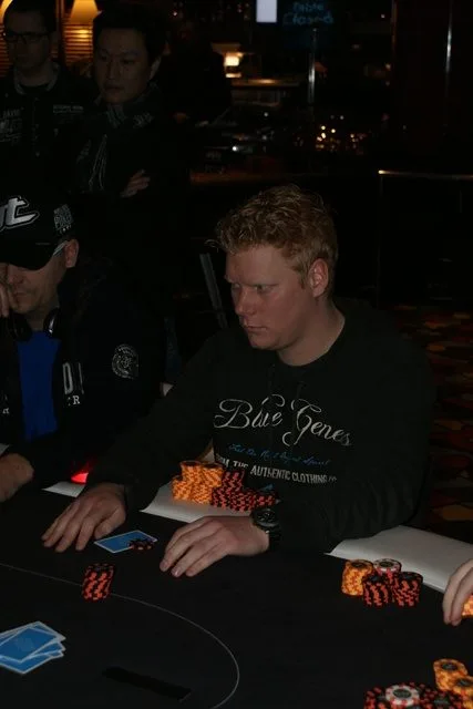 © 2026 Pokercity | Mart de Gier | 2013/03 - Nijmegen Series of Poker - 400 eu NLHE Bounty Mart de Gier | 2013/03 - Nijmegen Series of Poker - 400 eu NLHE Bounty