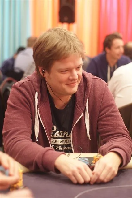 © 2026 Pokercity | Hanz de Vries | 2013/01 - Utrecht Series of Poker - 1000 eu NLHE FO Hanz de Vries | 2013/01 - Utrecht Series of Poker - 1000 eu NLHE FO