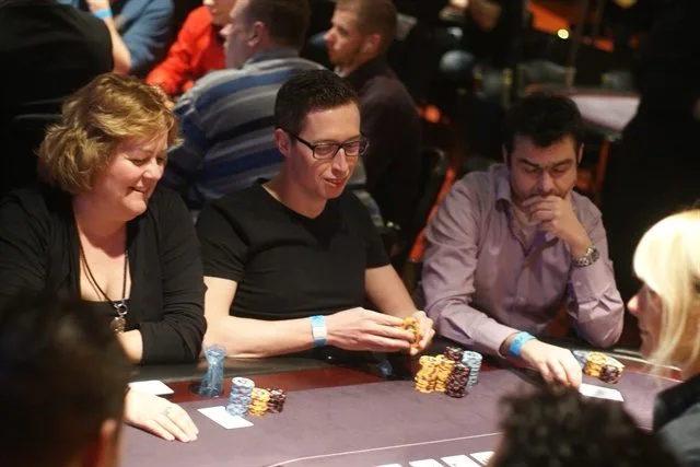 Thijs Wessels' randomness | 2013/04 - VIP Days Venlo F.O. Edition - 1000 EU Main Event