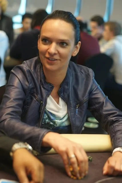 Desiré Bouwman | 2013/05 - Valkenburg Series of Poker - 300 eu NLHE FO