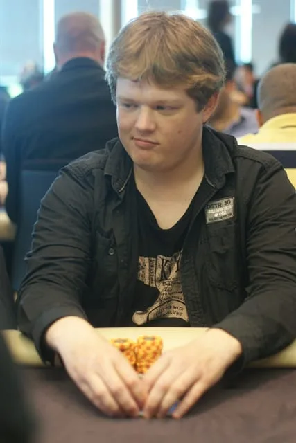 © 2026 Pokercity | Hanz de Vries | 2013/05 - Valkenburg Series of Poker - 700 eu NLHE Main Event Hanz de Vries | 2013/05 - Valkenburg Series of Poker - 700 eu NLHE Main Event