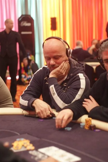 NULL | 2013/01 - Utrecht Series of Poker - 1000 eu NLHE FO