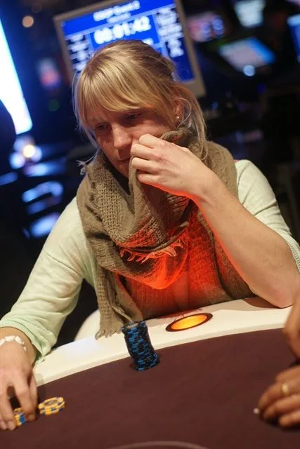 Jessica Kamp | 2013/05 - Enschede Series of Poker - 500 eu Team Event
