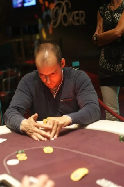 Leo Tames | 2013/06 - Groningen Leeuwarden Series of Poker - 300 eu NLHE FO