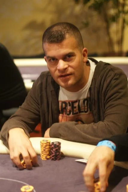 Michael Brown | 2013/07 - Venlo Series of Poker - 300 eu NLHE FO