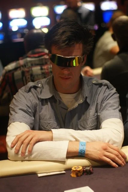 Tim Hendriks | 2013/07 - Venlo Series of Poker - 300 eu NLHE FO