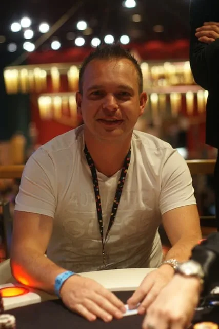 Carlo van der Linden | 2013/07 - Venlo Series of Poker - 300 eu NLHE FO