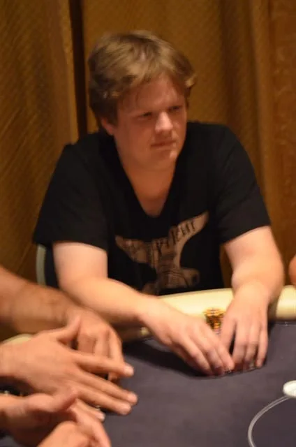 © 2026 Pokercity | Hanz de Vries | 2013/08 - Rotterdam Series of Poker - 600 eu Main Event 1A Hanz de Vries | 2013/08 - Rotterdam Series of Poker - 600 eu Main Event 1A