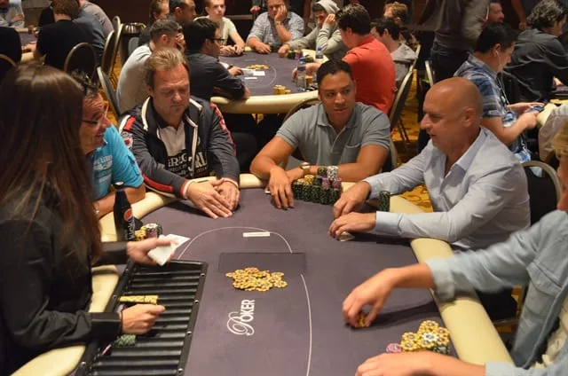 Tafel 12 | 2013/08 - Rotterdam Series of Poker - 600 eu Main Event 