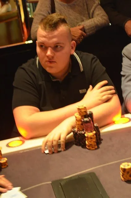 Denzel van der Ven | 2014/01 - Utrecht Poker Series - €550 NLHE Single Re-entry