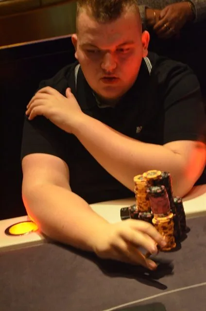 Denzel van der Ven | 2014/01 - Utrecht Poker Series - €550 NLHE Single Re-entry