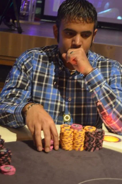 Robert Galant | 2014/01 - Utrecht Poker Series - €550 NLHE Single Re-entry