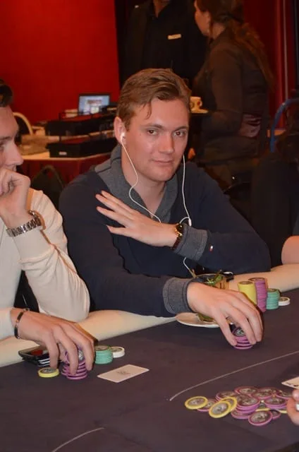Lars Hornstra | 2014/01 - Utrecht Poker Series - €770 NLHE FO Main Event 