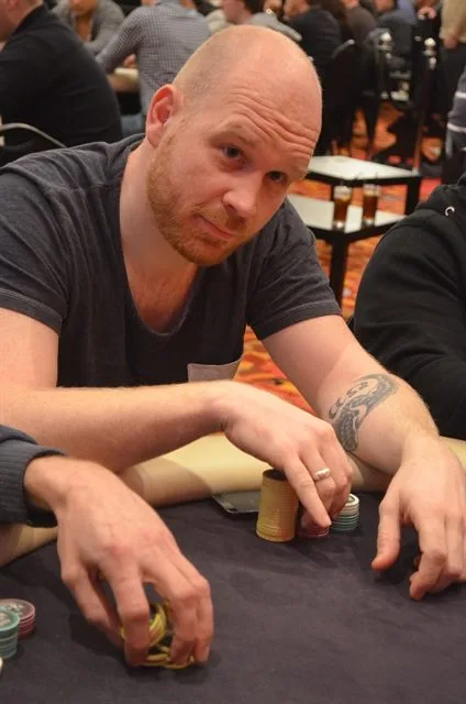 Dennis Bijen | 2014/01 - Utrecht Poker Series - €770 NLHE FO Main Event 