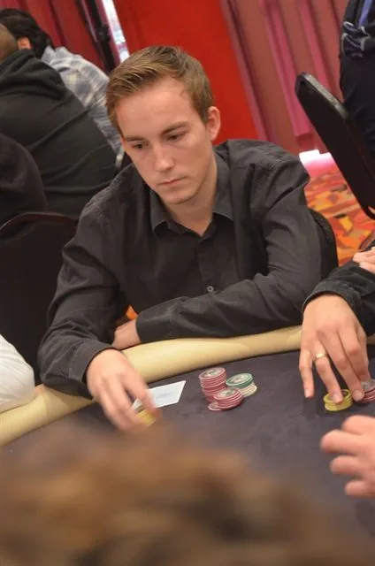 Luuk Gieles | 2014/01 - Utrecht Poker Series - €770 NLHE FO Main Event 