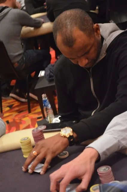 Olvedo Heinze | 2014/01 - Utrecht Poker Series - €770 NLHE FO Main Event 