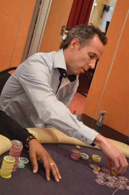 Anton van der Dussen | 2014/01 - Utrecht Poker Series - €770 NLHE FO Main Event 