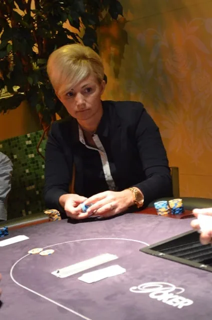 NULL | 2014/04 - Venlo Poker Series - 400 eu NLHE