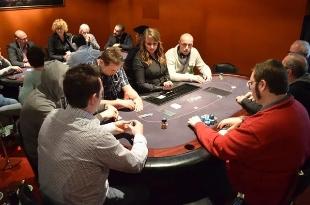 De tafel Smeets | 2014/04 - Venlo Poker Series - 400 eu NLHE