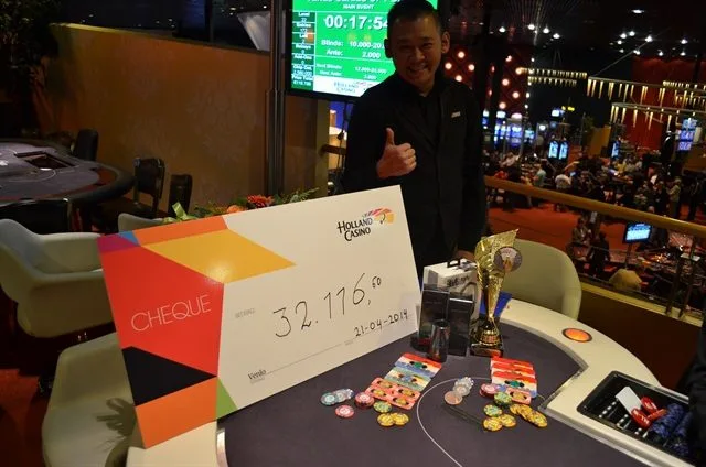 De prijzen! | 2014/04 - Venlo Poker Series - 700 eu NLHE Main Deep 