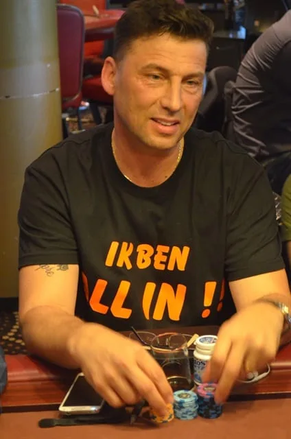 Dave van der Laan | 2014/04 - Enschede Poker Series - 500 Deepstack Main Event 1A