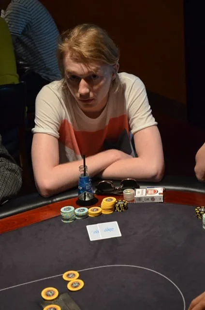NULL | 2014/07 - Venlo Poker Series - 400 eu NLHE FO