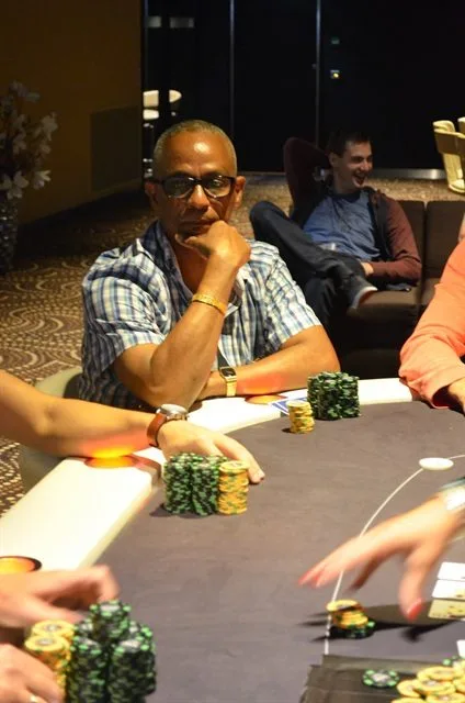 Charly Harvey | 2014/09 - Scheveningen Poker Series - 400 eu NLHE Bounty 
