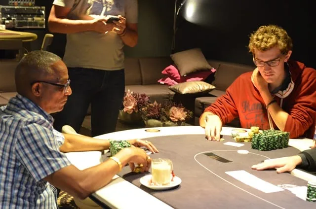 Heads-up Sander van Wesemael vs. Charly Harvey | 2014/09 - Scheveningen Poker Series - 400 eu NLHE Bounty 