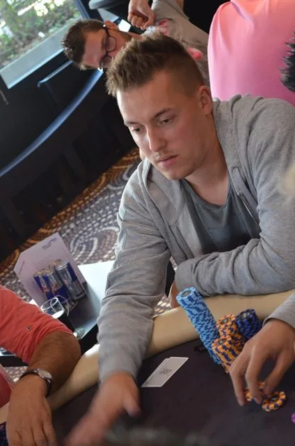 RalphTD | 2014/09 - Scheveningen Poker Series - 600 eu Main Event 