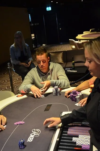 RalphTD | 2014/09 - Scheveningen Poker Series - 600 eu Main Event 