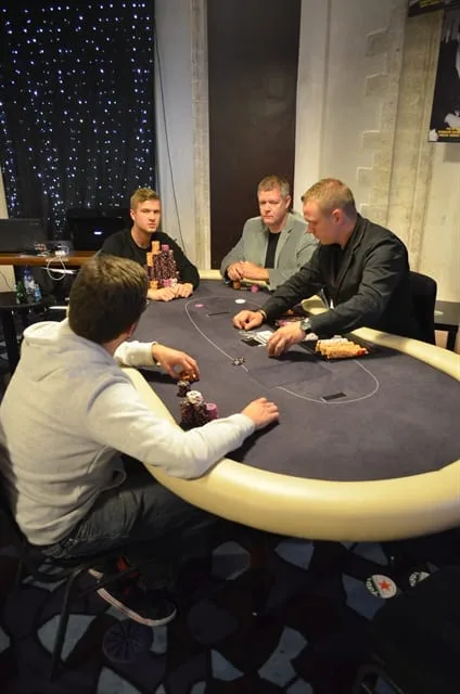 De laatste drie | 2014/10 - Breda Poker Series - 300 eu NLHE Bounty