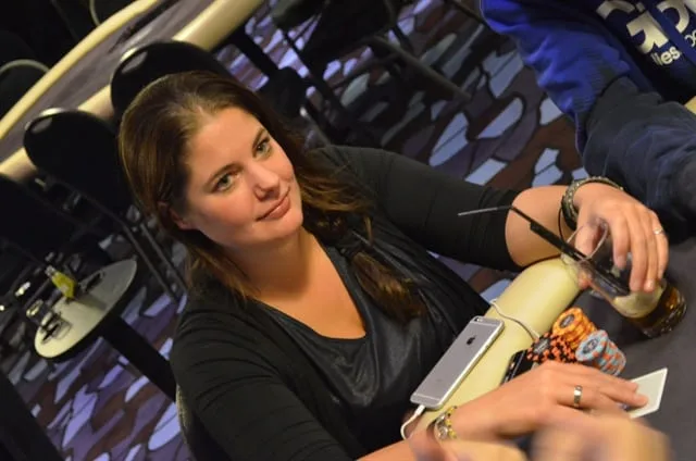 Ryanne van der Wiele | 2014/10 - Breda Poker Series - 400 eu NLHE Deepstack