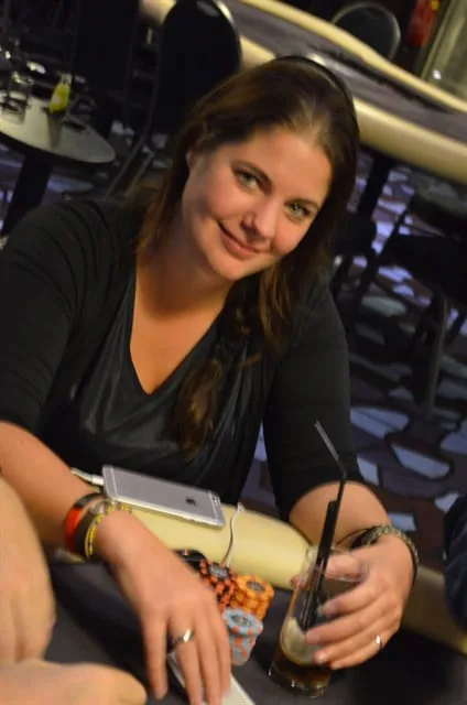 Ryanne van der Wiele | 2014/10 - Breda Poker Series - 400 eu NLHE Deepstack